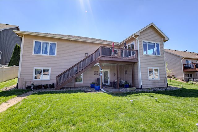 1310 NE 28th Street, Ankeny, IA 50021