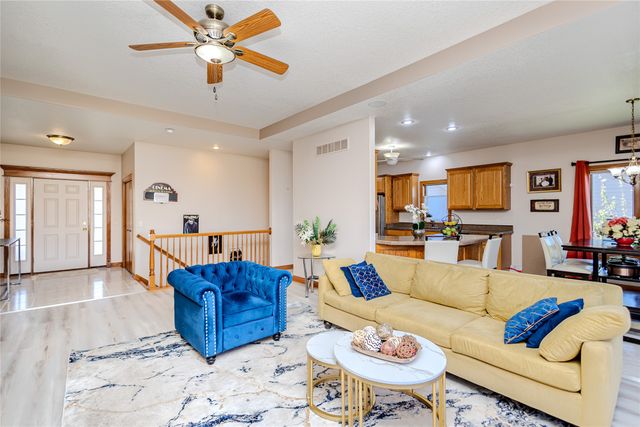 1310 NE 28th Street, Ankeny, IA 50021
