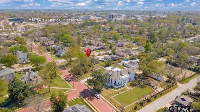 313 E Charnwood, Tyler, TX 75701