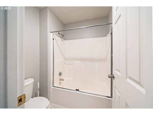 7829 Ne 24TH Ct, Vancouver, WA 98665