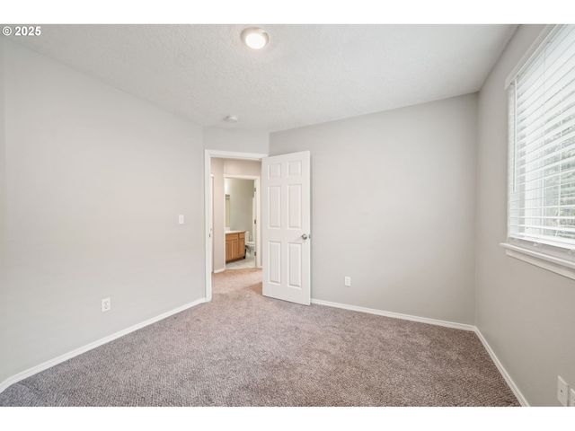 7829 Ne 24TH Ct, Vancouver, WA 98665