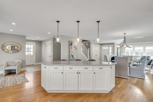 9 Freemont, Lexington, MA 02421