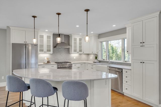 9 Freemont, Lexington, MA 02421