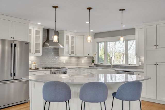 9 Freemont, Lexington, MA 02421