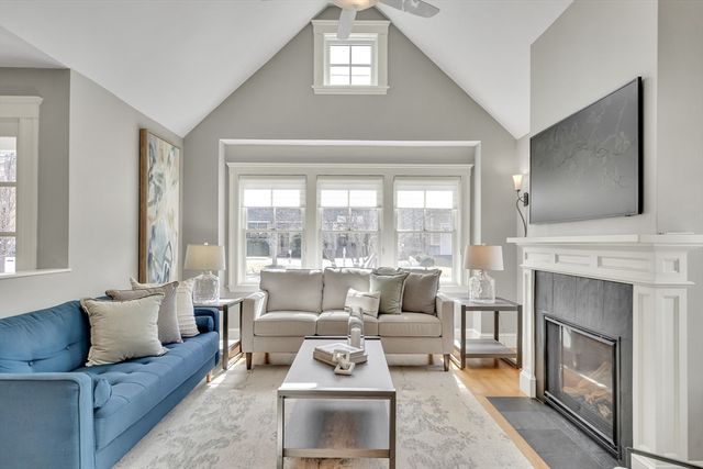 9 Freemont, Lexington, MA 02421