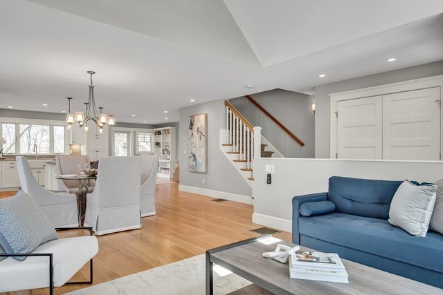 9 Freemont, Lexington, MA 02421