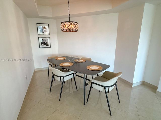 19400 Turnberry Way 531, Aventura, FL 33180