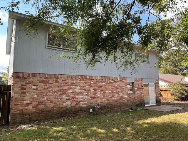 3323 Brookdale Drive Drive, Kingwood, TX 77339