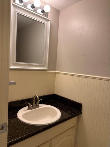 3323 Brookdale Drive Drive, Kingwood, TX 77339