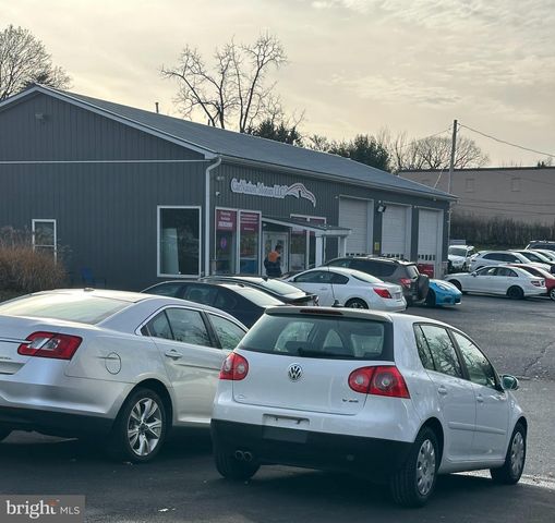 2425 HERR ST, Harrisburg, PA 17103