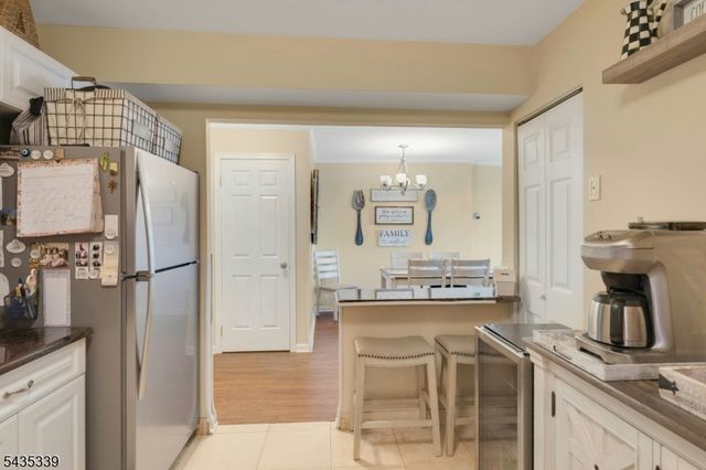 200 Division Street 6G, Cliffside Park Boro, NJ 07010