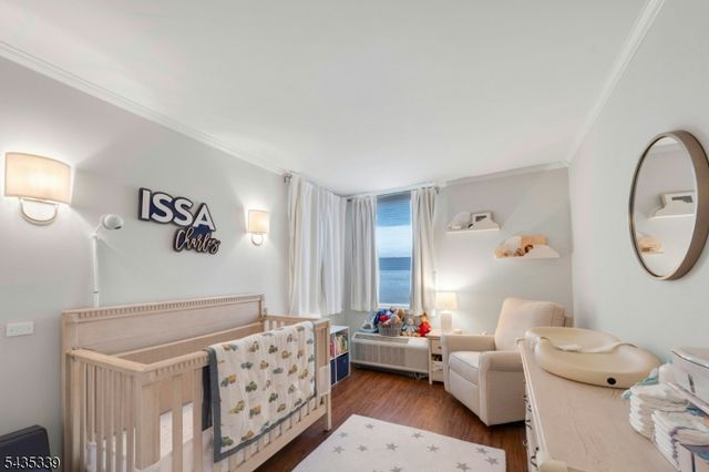 200 Division Street 6G, Cliffside Park Boro, NJ 07010