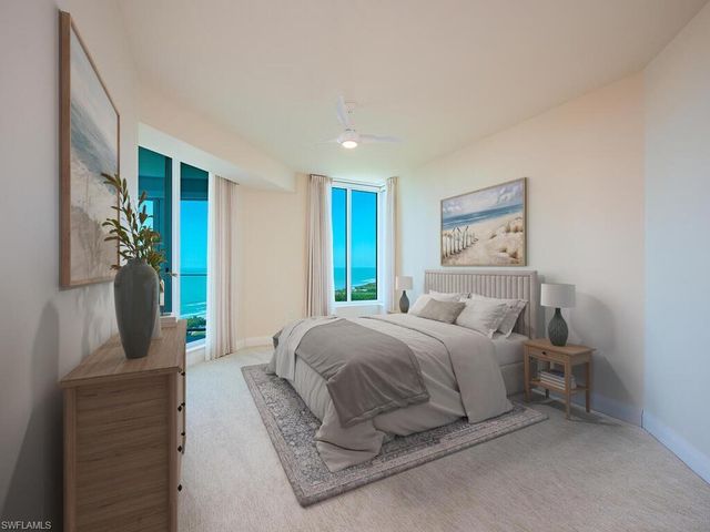 60 Seagate DR # 1702, Naples, FL 34103