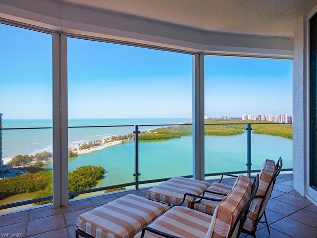 60 Seagate DR # 1702, Naples, FL 34103