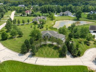8390 Whisper Trace, Delaware, OH 43015