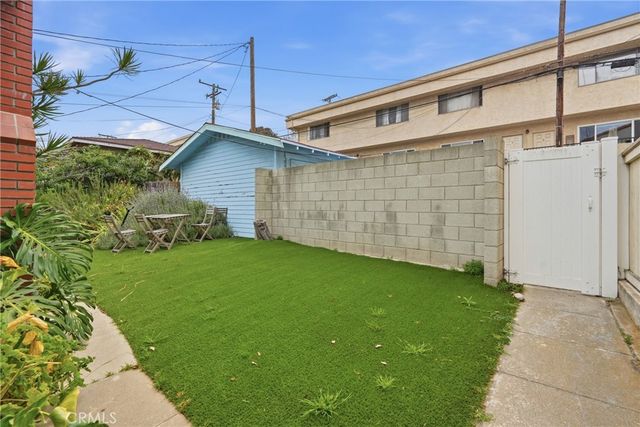 922 S Pacific Coast, Redondo Beach, CA 90277