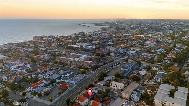 922 S Pacific Coast, Redondo Beach, CA 90277