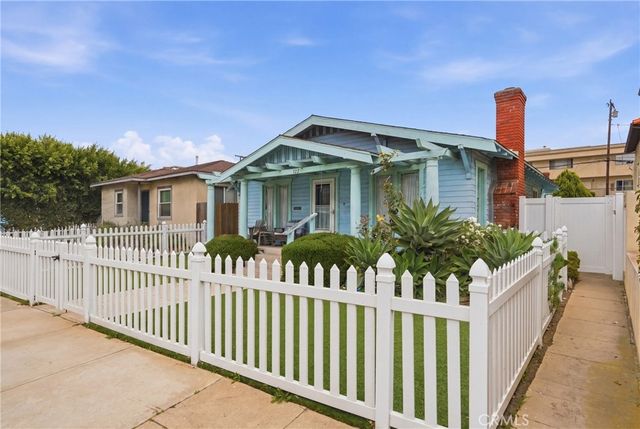 922 S Pacific Coast, Redondo Beach, CA 90277