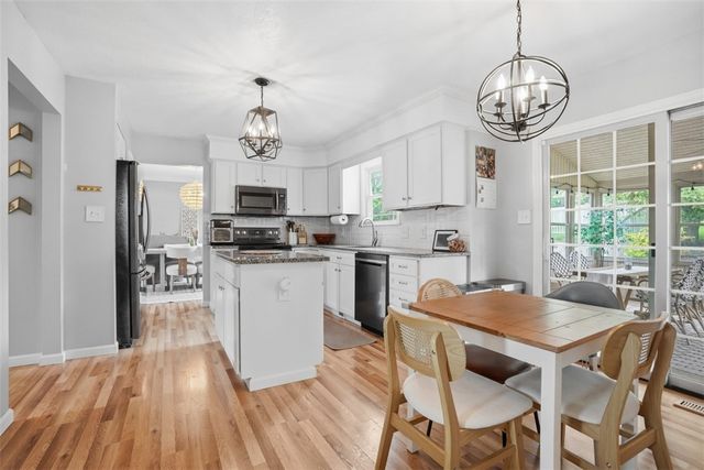 333 Warrick Dr, Seven Fields Boro, PA 16046