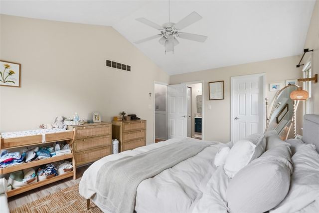 333 Warrick Dr, Seven Fields Boro, PA 16046