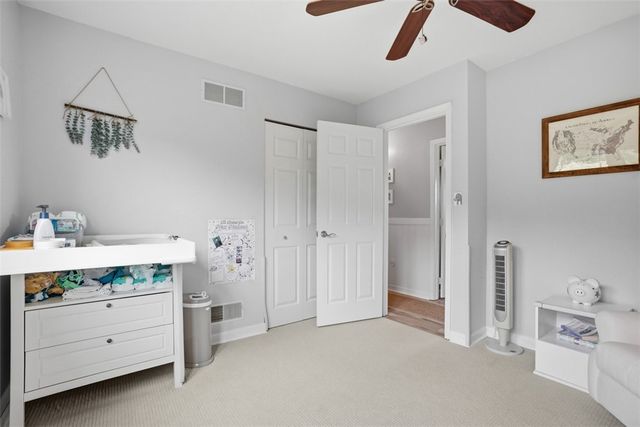 333 Warrick Dr, Seven Fields Boro, PA 16046
