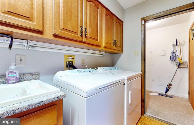 40 MARSTON DR, Martinsburg, WV 25403