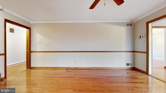40 MARSTON DR, Martinsburg, WV 25403