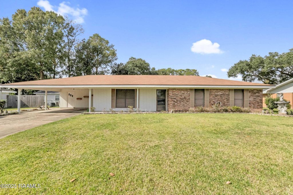 209 Norman Drive, Lafayette, LA 70501