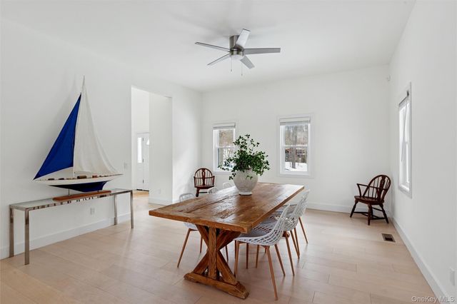 34 Starboard Road, Hampton Bays, NY 11946