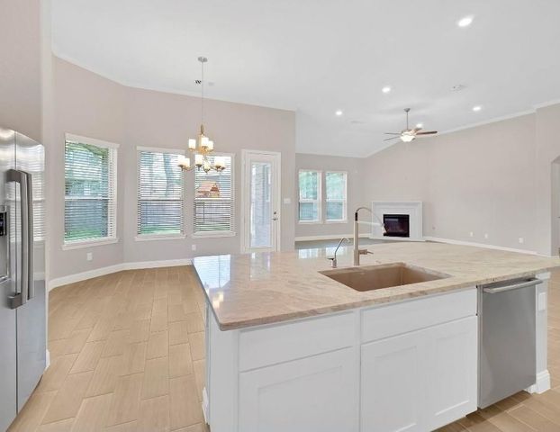 18851 Collins View Drive, New Caney, TX 77357