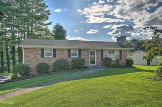 542 Mosswood Lane, Bristol, VA 24201