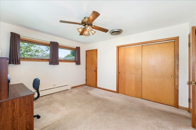 418 East End Avenue, Hillside, IL 60162