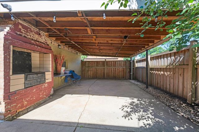 418 East End Avenue, Hillside, IL 60162