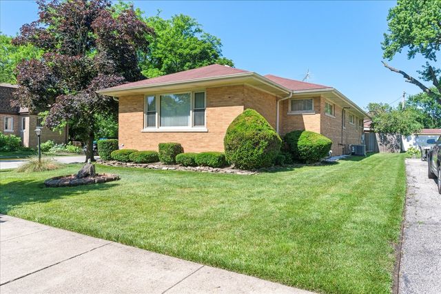418 East End Avenue, Hillside, IL 60162