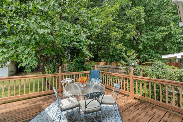 1605 E Cairo Street, Springfield, MO 65802