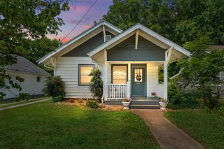 1605 E Cairo Street, Springfield, MO 65802
