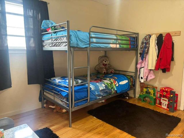 26126 N 26126 STUDENT Avenue, Redford Charter Township, MI 48239