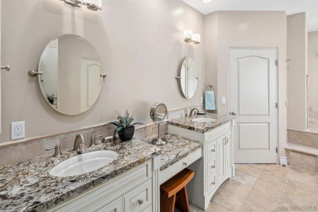 1100 Pine St, Coronado, CA 92118