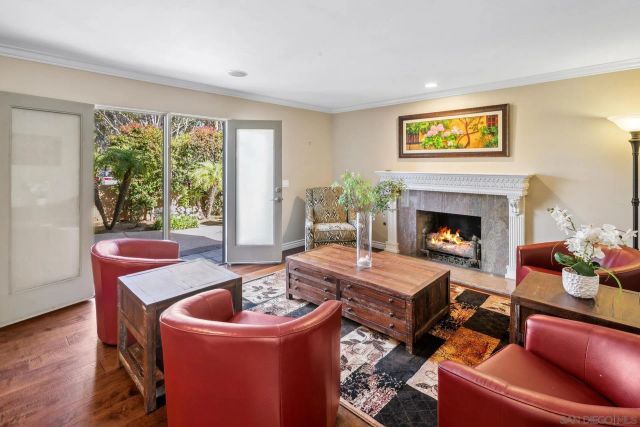 1100 Pine St, Coronado, CA 92118