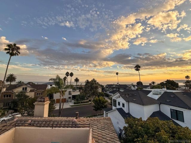 1100 Pine St, Coronado, CA 92118