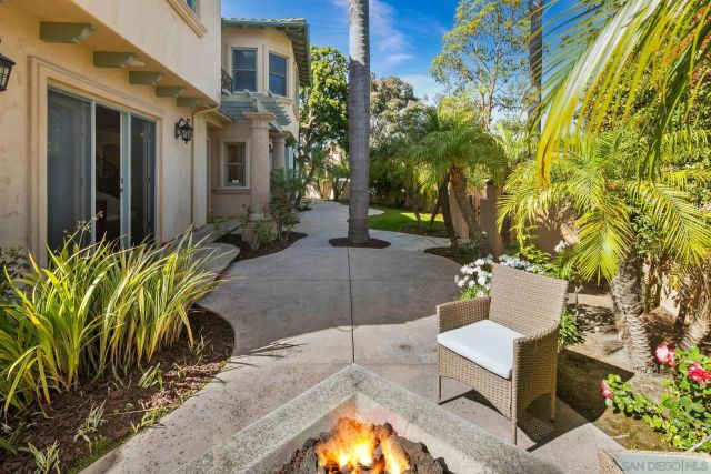 1100 Pine St, Coronado, CA 92118