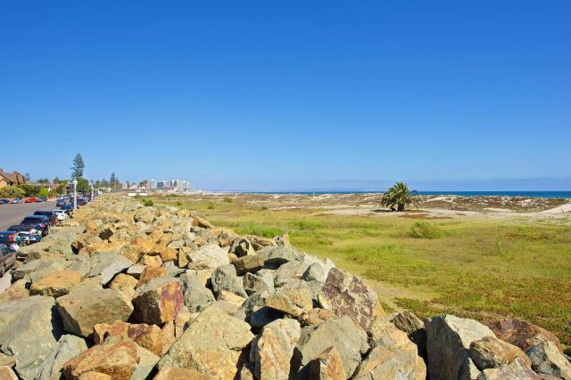 1100 Pine St, Coronado, CA 92118