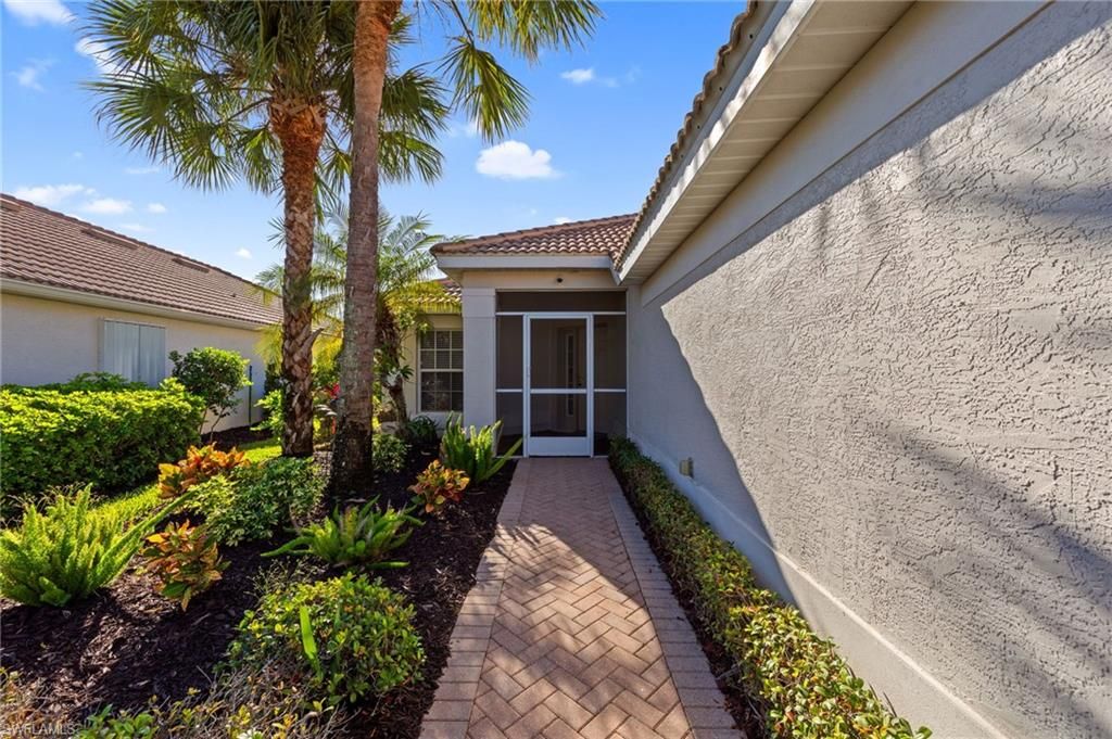 9933 Horse Creek RD, FORT MYERS, FL 33913 — photo 3