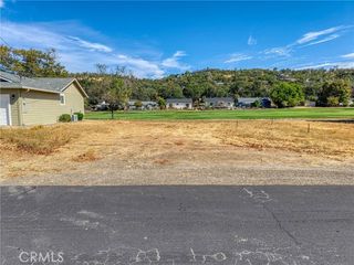 18860 Deer Hollow Rd, Hidden Valley Lake, CA 95467