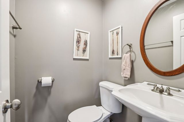 75 Mineola Road 75, Fox Lake, IL 60020