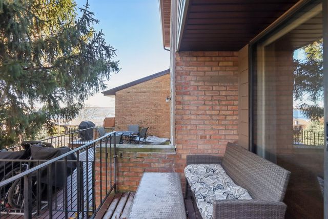 75 Mineola Road 75, Fox Lake, IL 60020