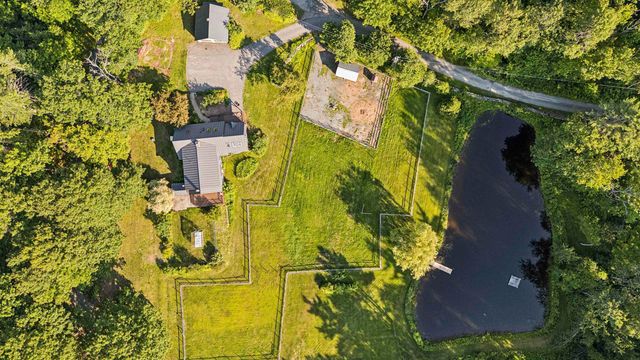 184 Hartland Hill Road, Hartland, VT 05048