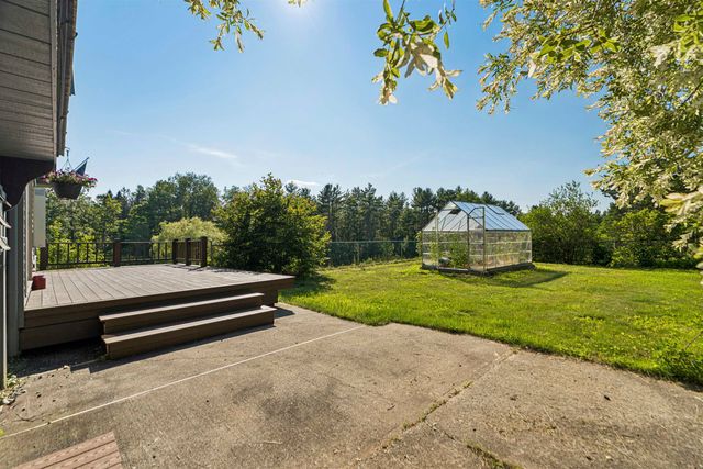 184 Hartland Hill Road, Hartland, VT 05048