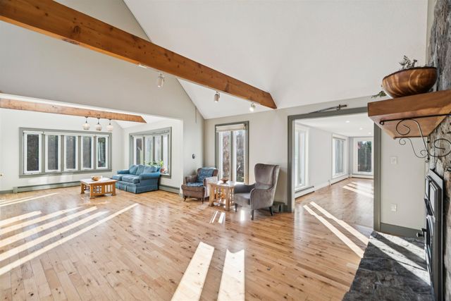 184 Hartland Hill Road, Hartland, VT 05048