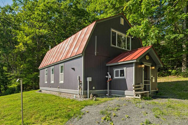 184 Hartland Hill Road, Hartland, VT 05048